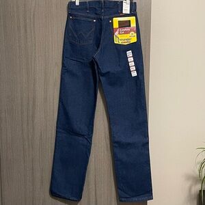 NWT Wrangler Cowboy Cut Jeans - Dark Wash & Relaxed Seat & Thigh - Multiple
